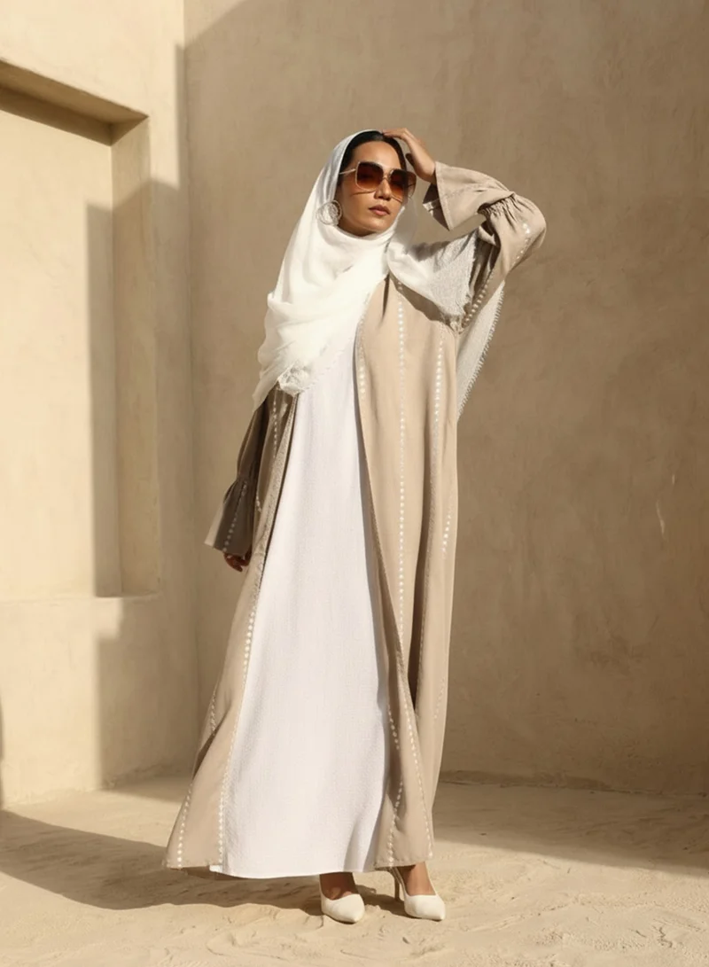 ISHIN Cream thread embroidered Abaya with Hijab